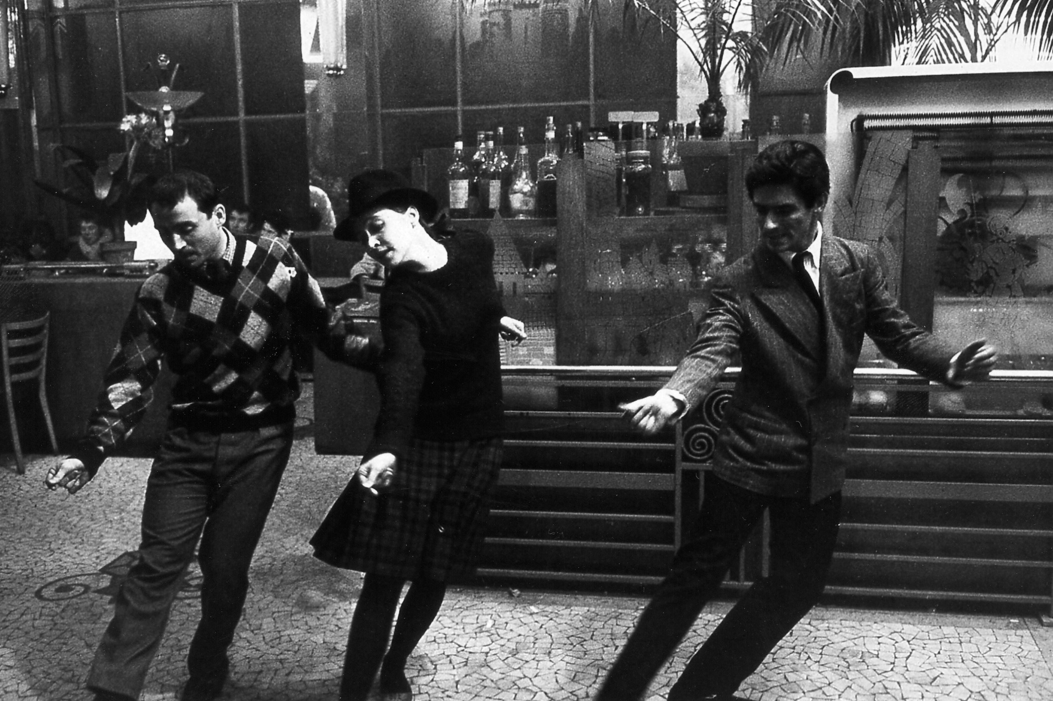 Band of Outsiders — Odile, Franz, and Arthur dance the Madison at the cafe