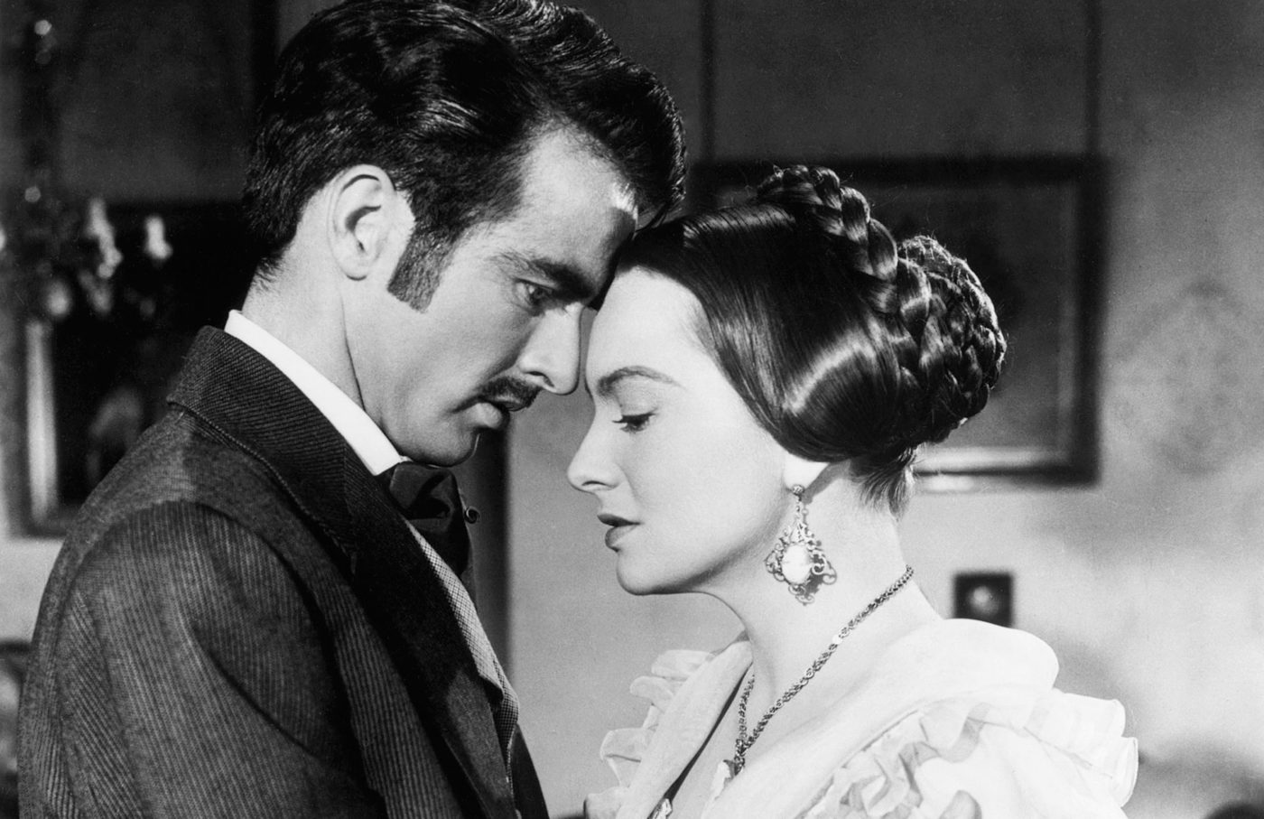 The Heiress — Montgomery Clift and Olivia de Havilland